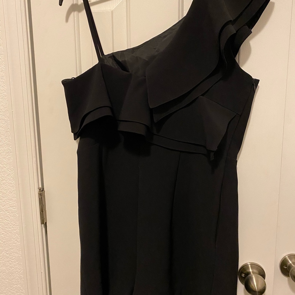 One shoulder romper - Picture 2 of 2